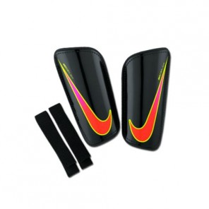 Espinillera HARD SHELL SLIP IN NIKE